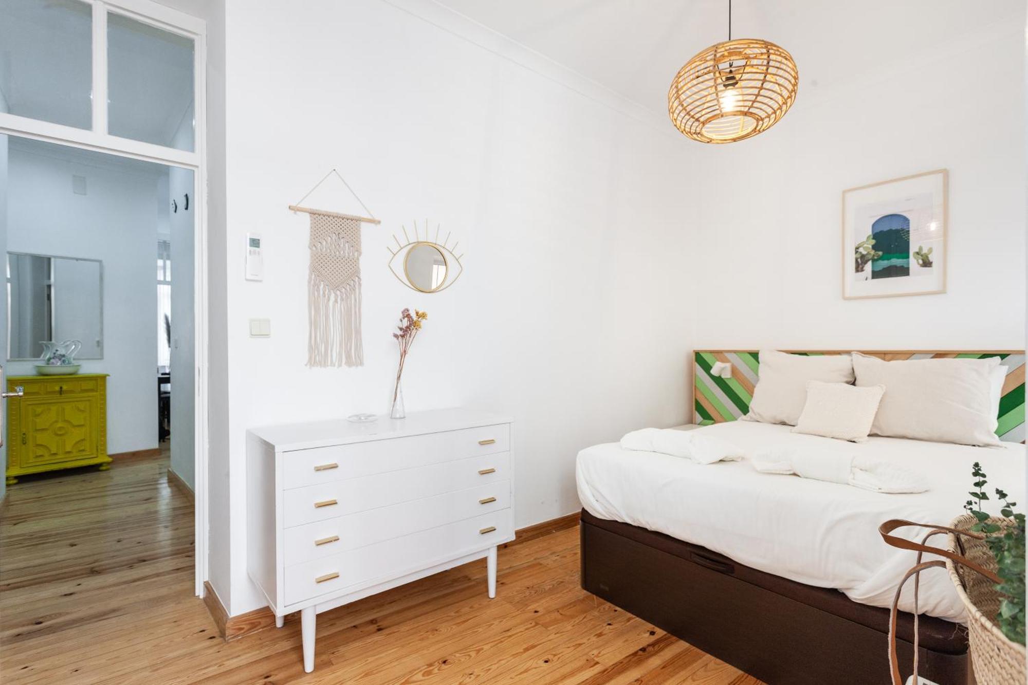 Apartamento Stylish, Bright & Historic -bica I